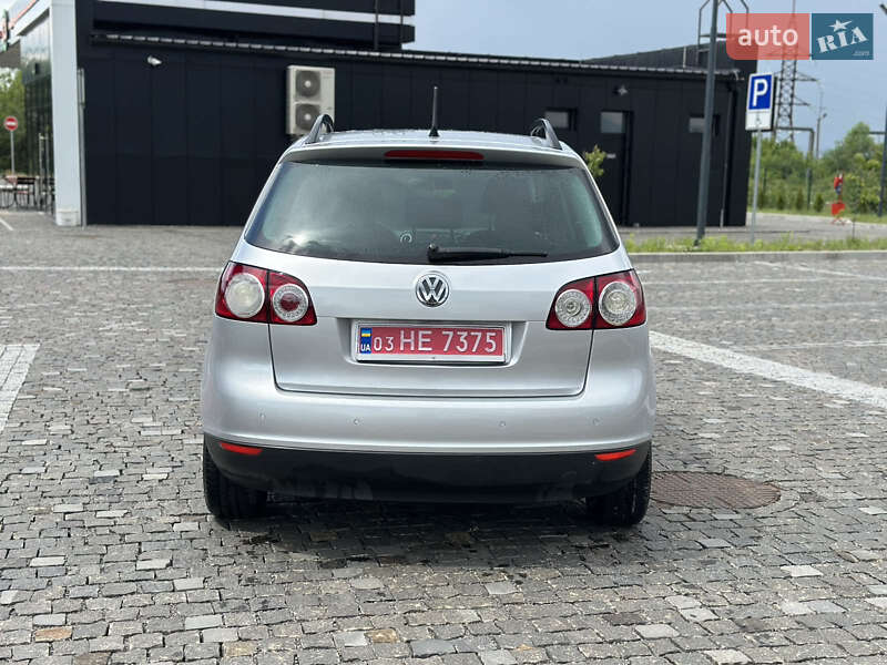 Хетчбек Volkswagen Golf Plus 2008 в Іршаві