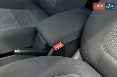 Хэтчбек Volkswagen Golf Plus 2013 в 