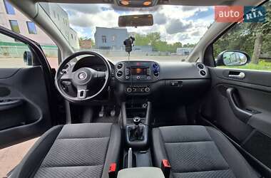 Хэтчбек Volkswagen Golf Plus 2009 в 