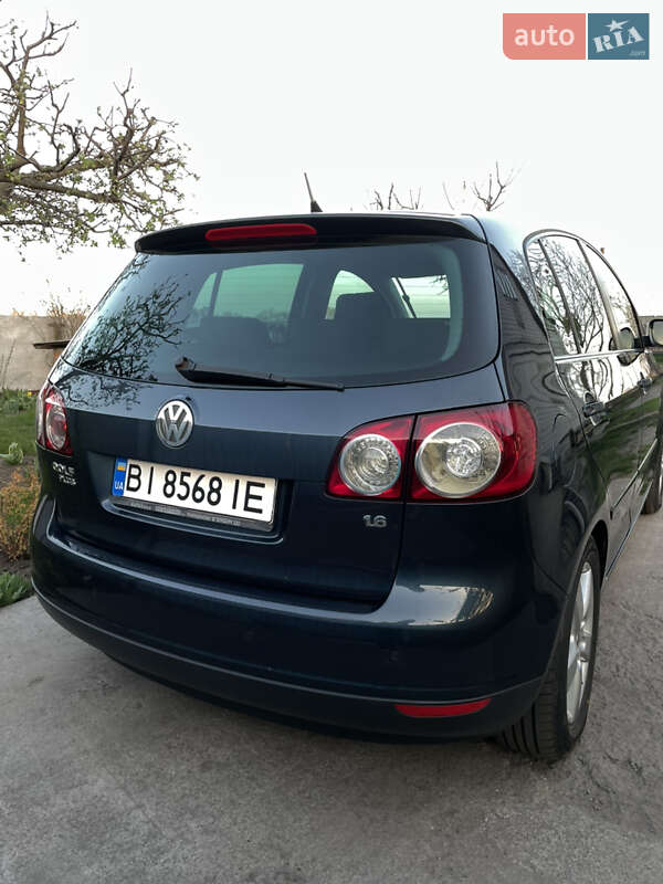 Хетчбек Volkswagen Golf Plus 2006 в Лубнах