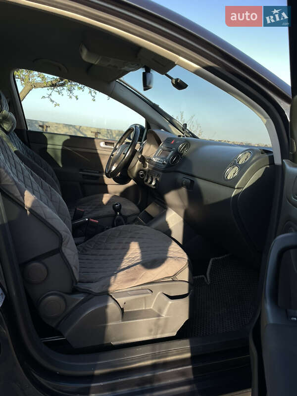 Хетчбек Volkswagen Golf Plus 2006 в Лубнах