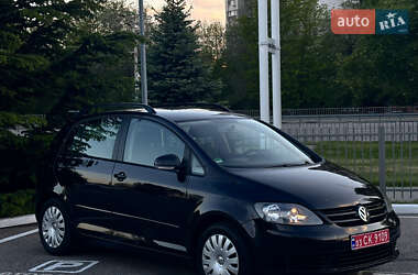 Хэтчбек Volkswagen Golf Plus 2008 в Днепре