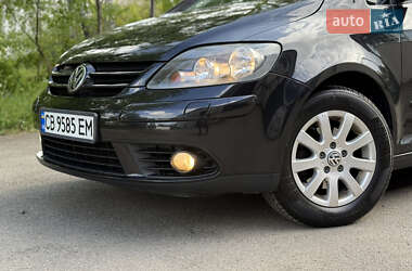 Хетчбек Volkswagen Golf Plus 2006 в 