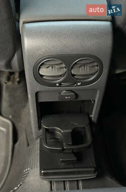 Хетчбек Volkswagen Golf Plus 2006 в 