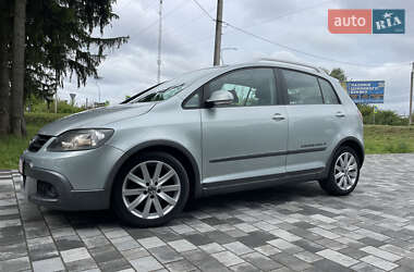 Хэтчбек Volkswagen Golf Plus 2008 в 