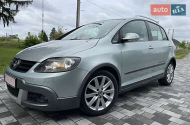 Хэтчбек Volkswagen Golf Plus 2008 в 