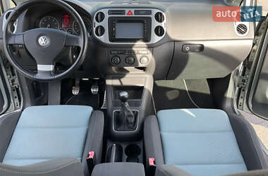 Хэтчбек Volkswagen Golf Plus 2008 в 