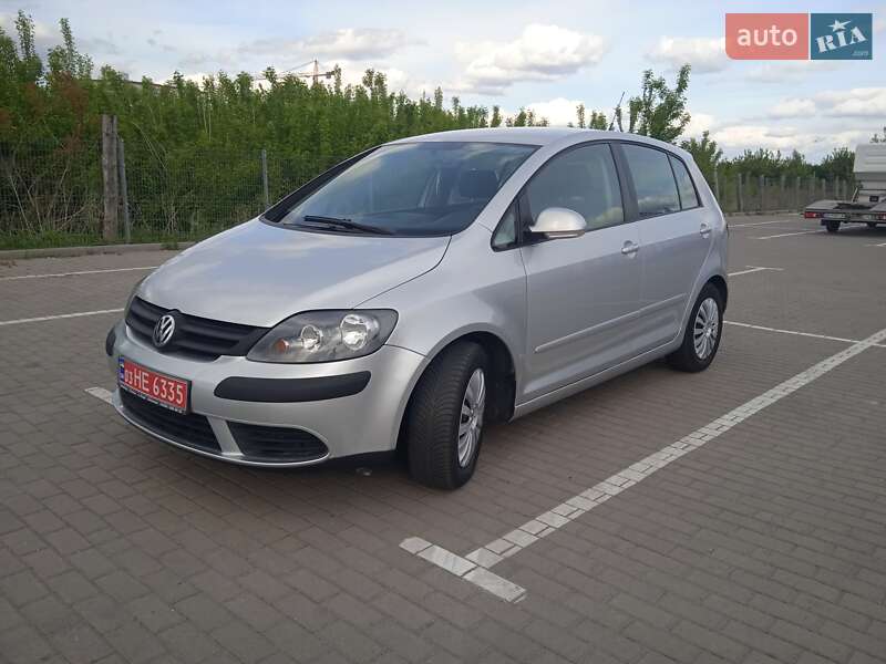 Хетчбек Volkswagen Golf Plus 2006 в 
