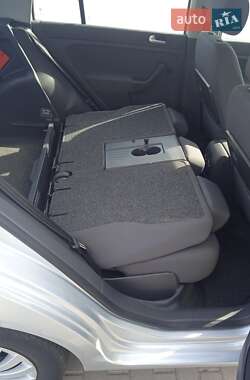 Хетчбек Volkswagen Golf Plus 2006 в 