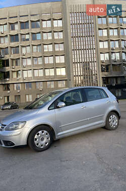 Хэтчбек Volkswagen Golf Plus 2006 в 