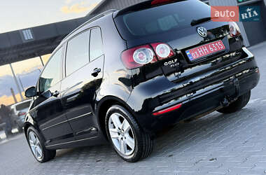 Хетчбек Volkswagen Golf Plus 2010 в 