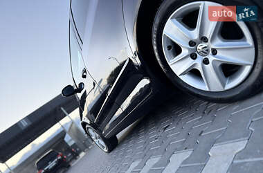 Хетчбек Volkswagen Golf Plus 2010 в 