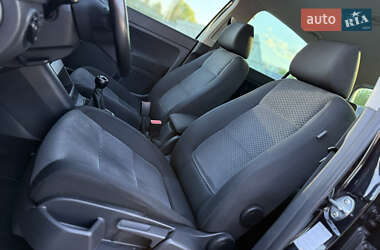 Хетчбек Volkswagen Golf Plus 2010 в 