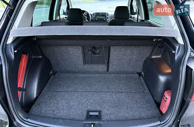 Хетчбек Volkswagen Golf Plus 2010 в 