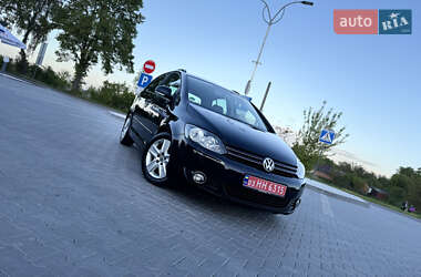 Хетчбек Volkswagen Golf Plus 2010 в 