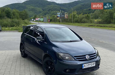 Хетчбек Volkswagen Golf Plus 2007 в Сваляві