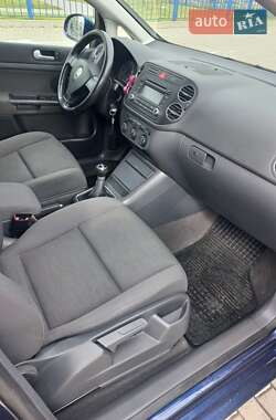 Хетчбек Volkswagen Golf Plus 2006 в 