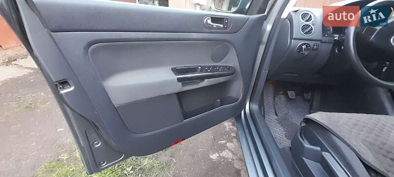 Хэтчбек Volkswagen Golf Plus 2005 в Тлумаче