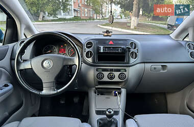 Хэтчбек Volkswagen Golf Plus 2005 в 