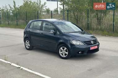 Хэтчбек Volkswagen Golf Plus 2007 в Коростене
