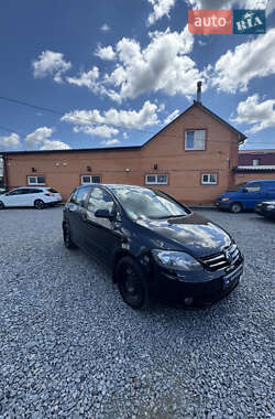 Хетчбек Volkswagen Golf Plus 2007 в Дергачах