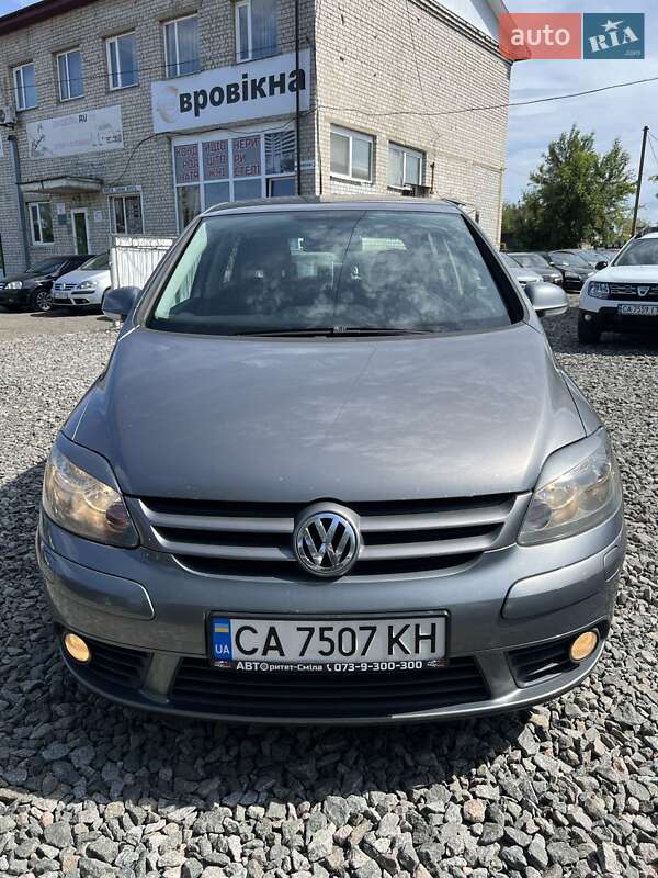 Хетчбек Volkswagen Golf Plus 2005 в Смілі