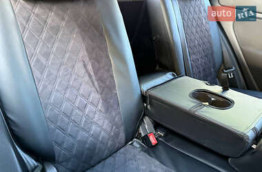 Хэтчбек Volkswagen Golf Plus 2005 в 