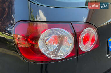 Хэтчбек Volkswagen Golf Plus 2005 в 