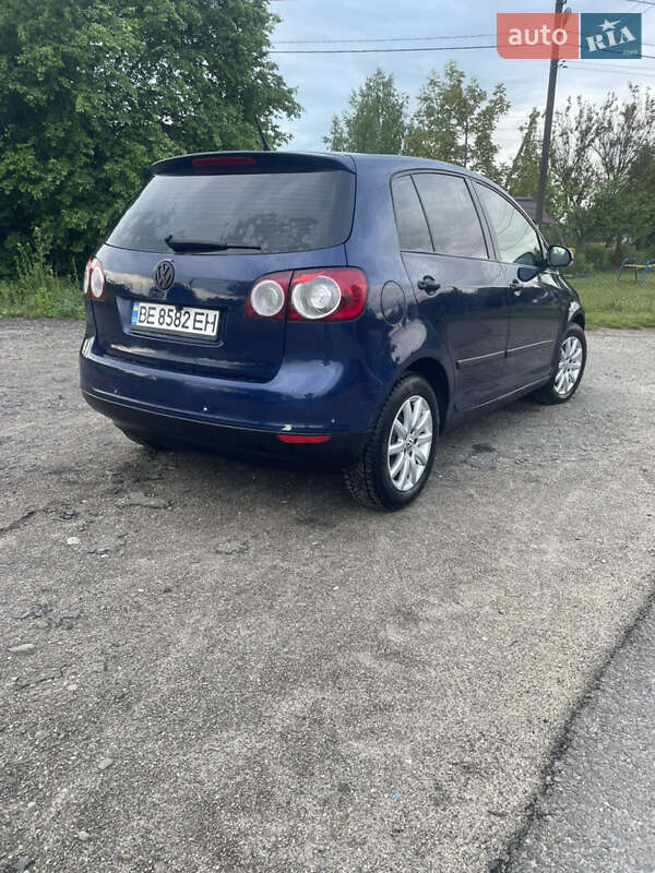 Хетчбек Volkswagen Golf Plus 2007 в Новояворівську