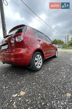 Хетчбек Volkswagen Golf Plus 2010 в 