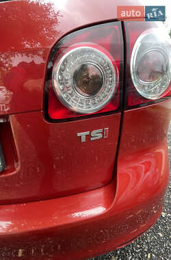 Хетчбек Volkswagen Golf Plus 2010 в 
