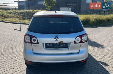 Хэтчбек Volkswagen Golf Plus 2008 в 