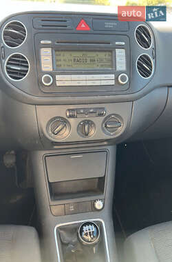 Хэтчбек Volkswagen Golf Plus 2008 в 