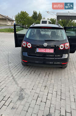 Хэтчбек Volkswagen Golf Plus 2010 в 