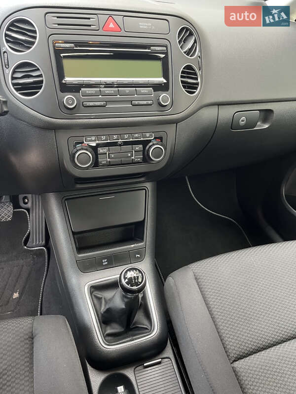 Хетчбек Volkswagen Golf Plus 2010 в Нововолинську