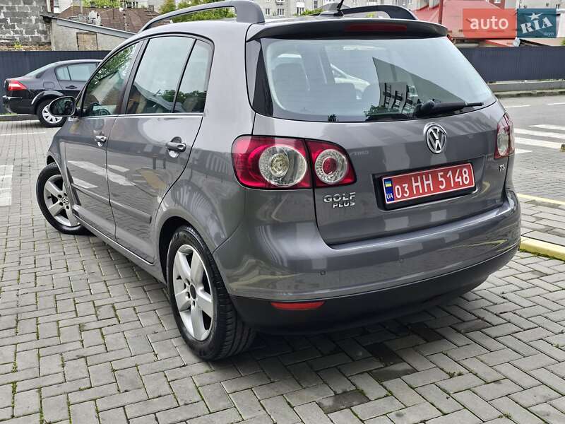 Хетчбек Volkswagen Golf Plus 2009 в Львові