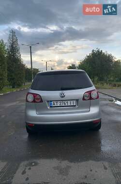 Хэтчбек Volkswagen Golf Plus 2005 в 