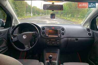 Хэтчбек Volkswagen Golf Plus 2005 в 