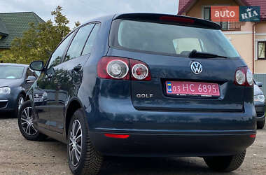 Хэтчбек Volkswagen Golf Plus 2005 в 