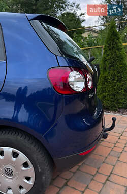 Хэтчбек Volkswagen Golf Plus 2005 в 