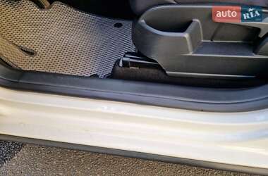 Хэтчбек Volkswagen Golf Plus 2011 в 