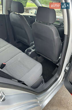 Хэтчбек Volkswagen Golf Plus 2005 в 