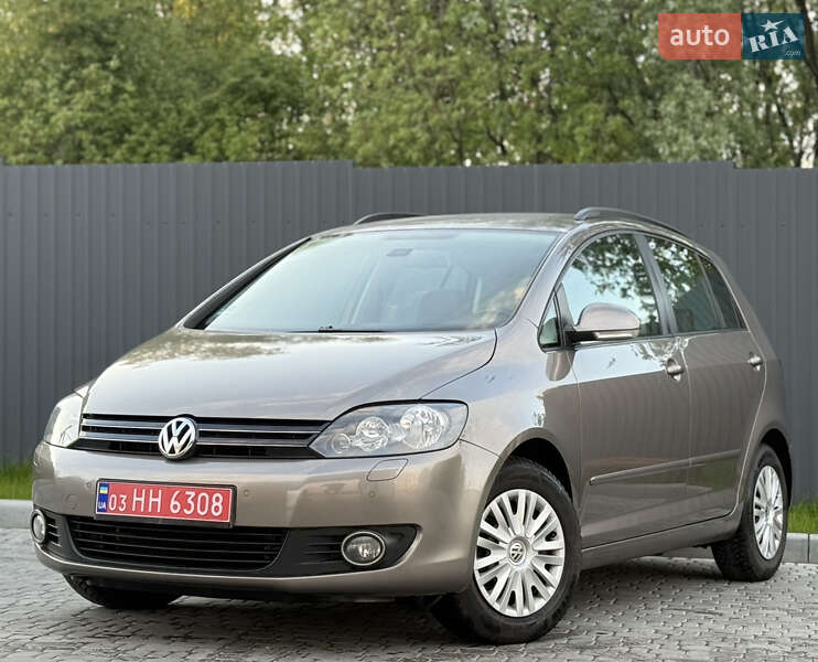 Хэтчбек Volkswagen Golf Plus 2010 в Львове
