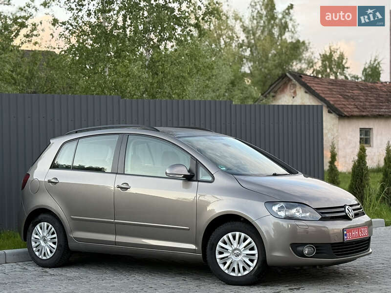 Хэтчбек Volkswagen Golf Plus 2010 в Львове
