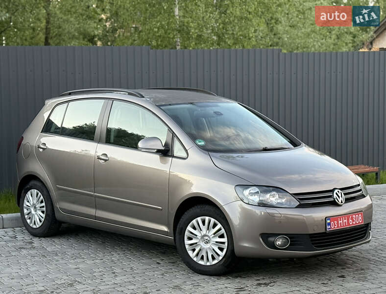 Хэтчбек Volkswagen Golf Plus 2010 в Львове