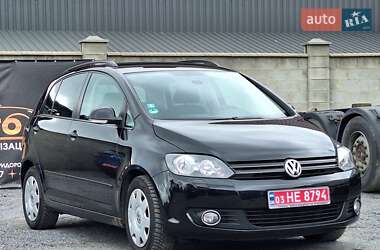 Хэтчбек Volkswagen Golf Plus 2010 в 