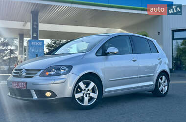 Хэтчбек Volkswagen Golf Plus 2007 в 