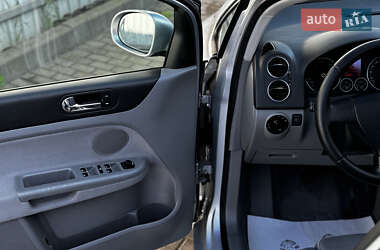 Хэтчбек Volkswagen Golf Plus 2006 в 