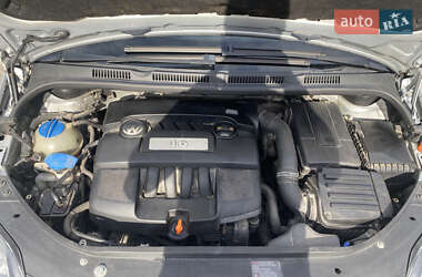 Хэтчбек Volkswagen Golf Plus 2006 в 