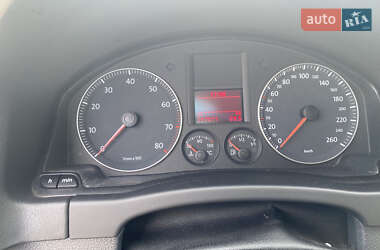 Хэтчбек Volkswagen Golf Plus 2006 в 